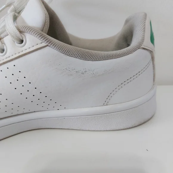 Adidas shoes - Picture 10 of 16